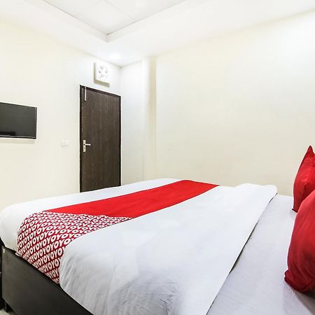 OYO 67353 Hotel Magnum Hisār Buitenkant foto