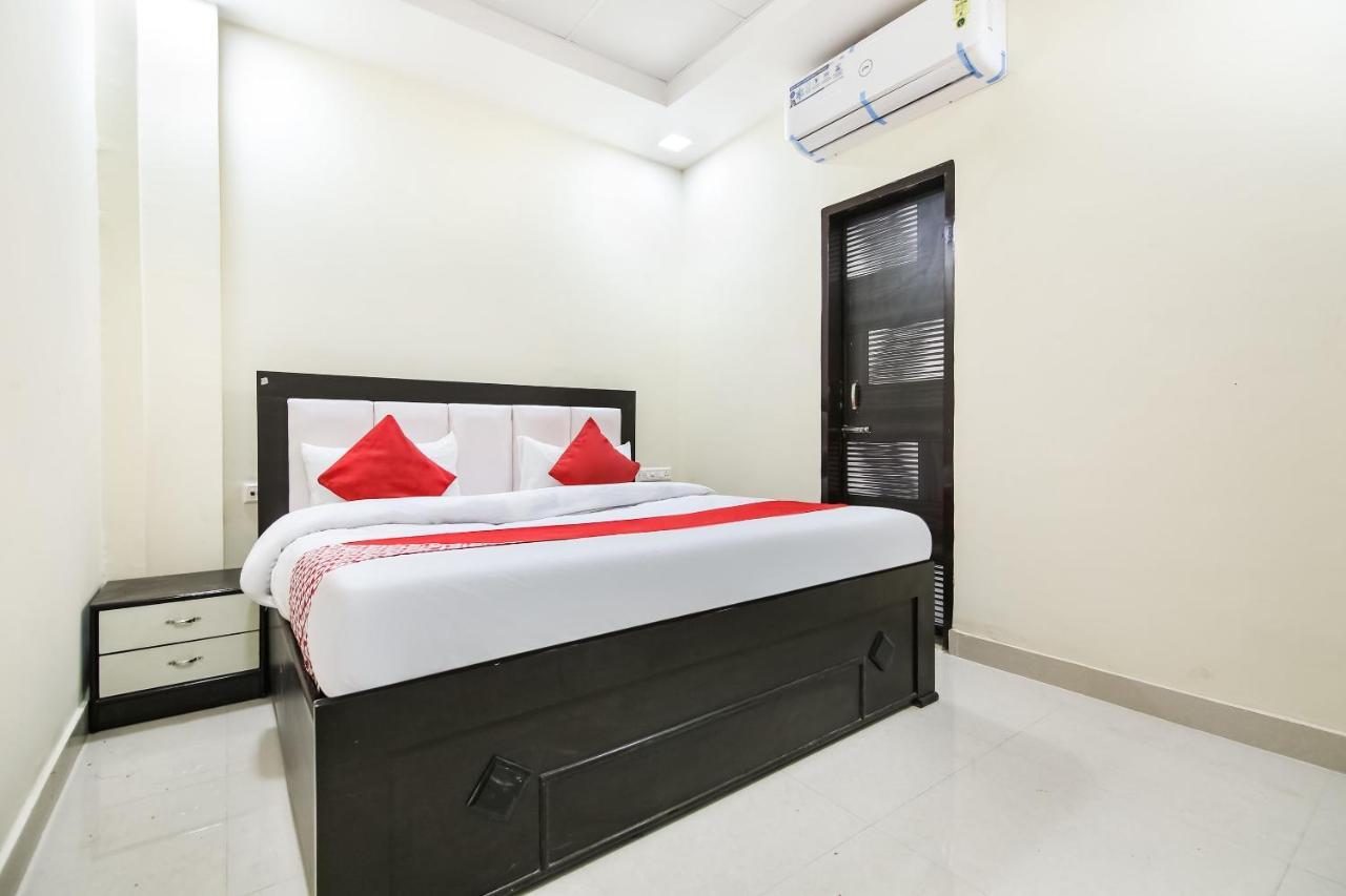 OYO 67353 Hotel Magnum Hisār Buitenkant foto